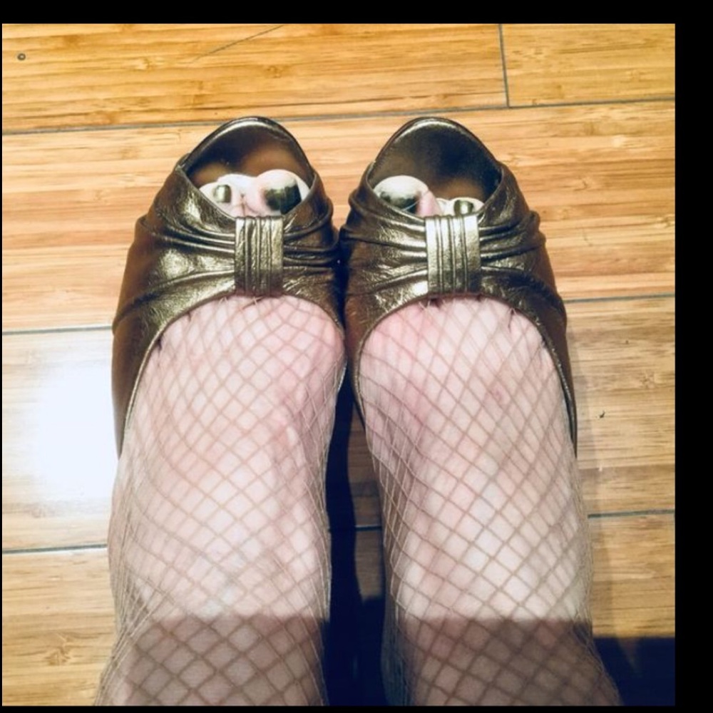 Devanni Metallic Leather Love Knot Mules 🇮🇹 6.5
